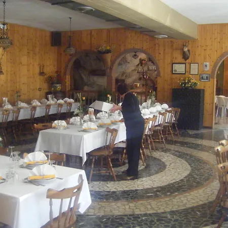 Hotel Fior di Roccia-2